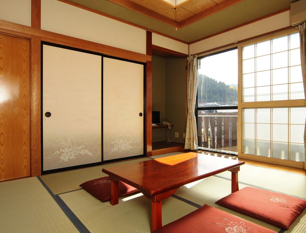 Villa Katashio โนซาวะออนเซ็น ภายนอก รูปภาพ