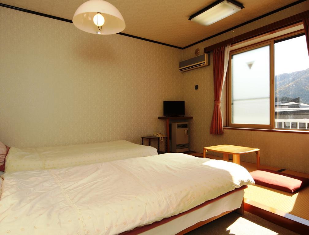Villa Katashio โนซาวะออนเซ็น ภายนอก รูปภาพ